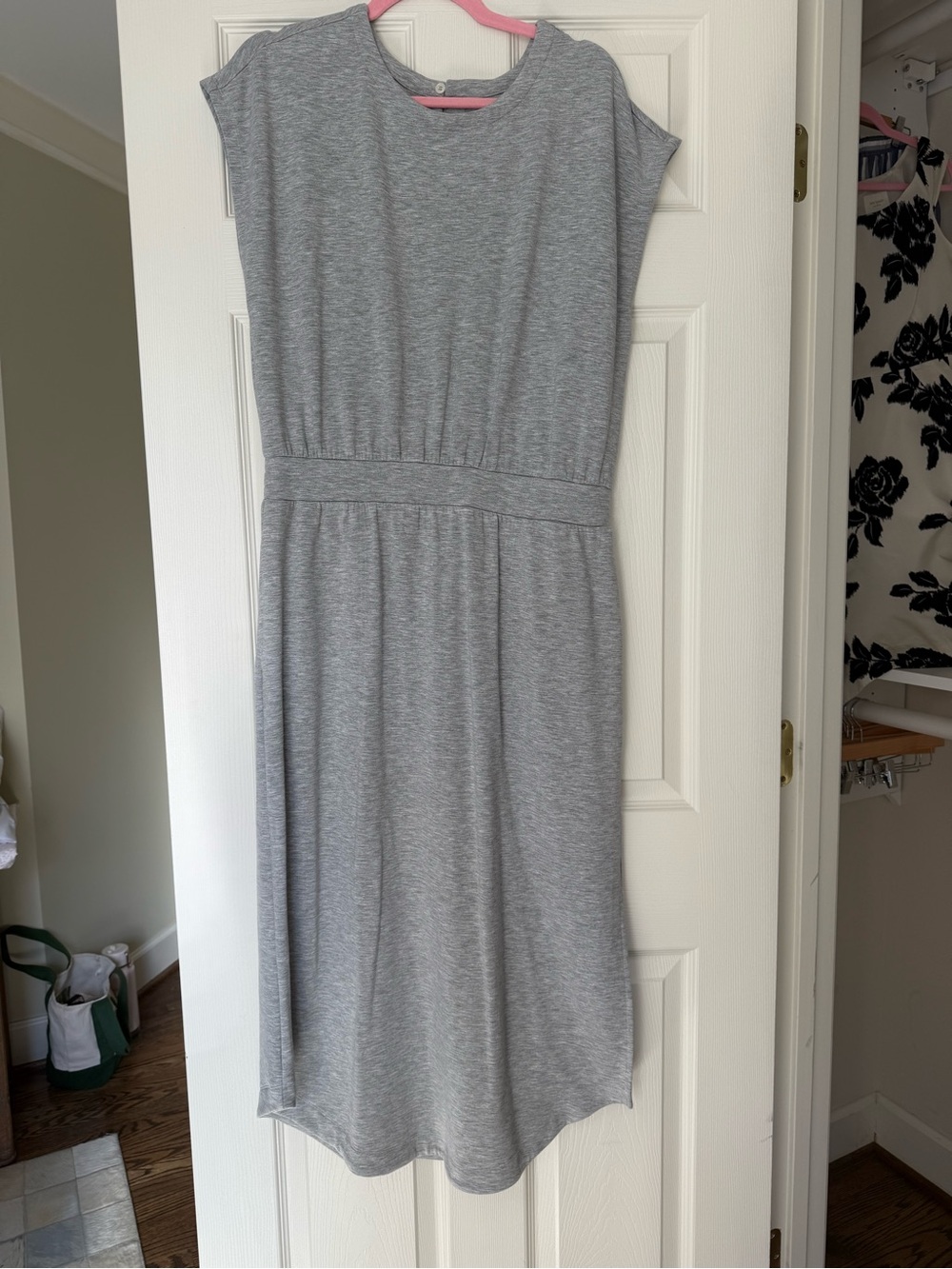 Grey Casual Midi Dress - Lightweight Everyday Style